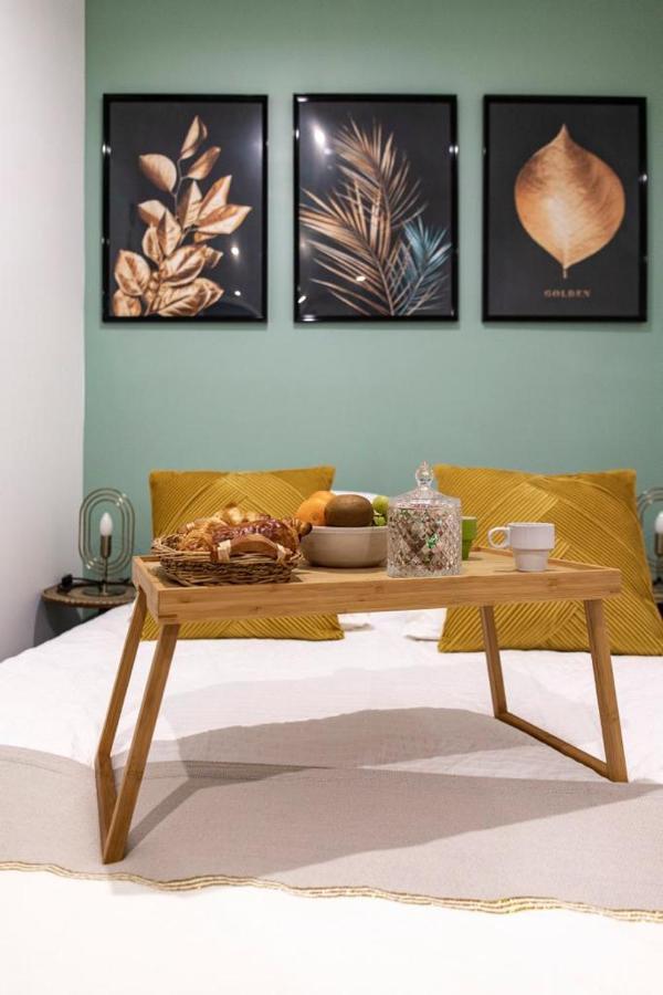 Studio Cosy Au Coeur De L'Ecusson - Arenes A 2 Min Nîmes Esterno foto